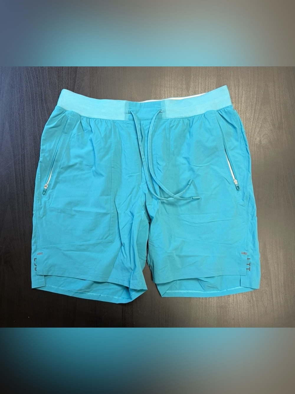Lululemon Mens License To Train Shorts 8" - Large
